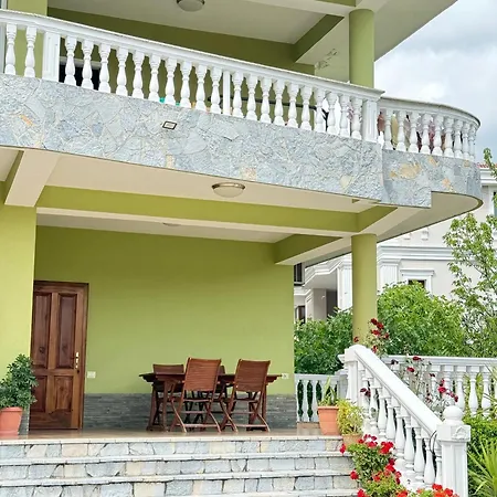 Brahja, Maison d'hôtes