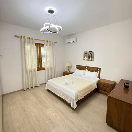 Maison d'hôtes Brahja, Tirana